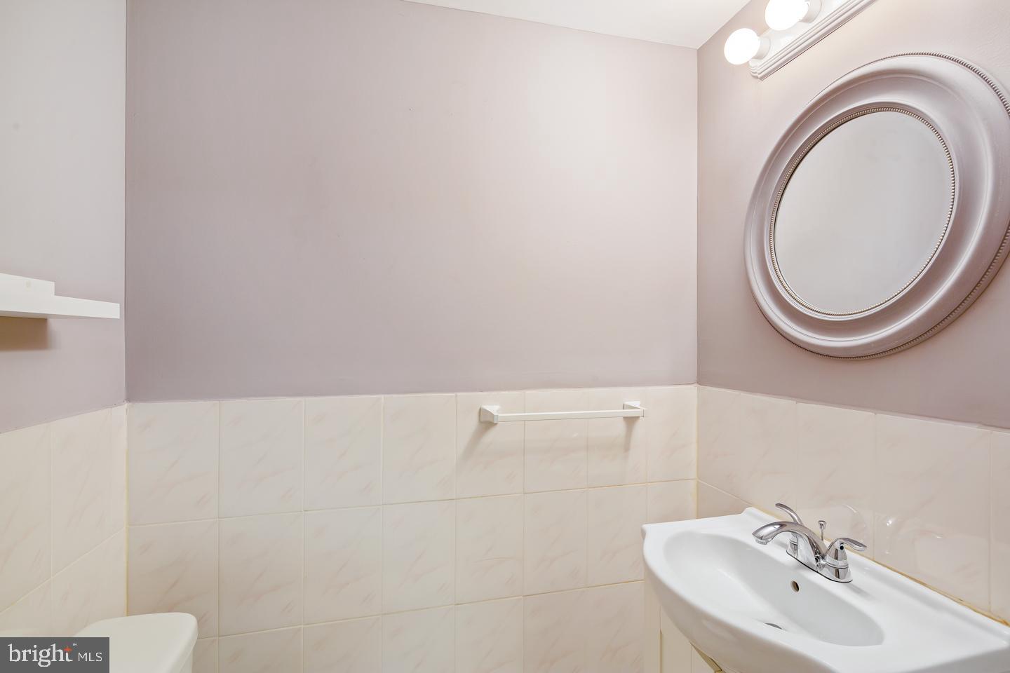 POINT BREEZE - Residential Lease