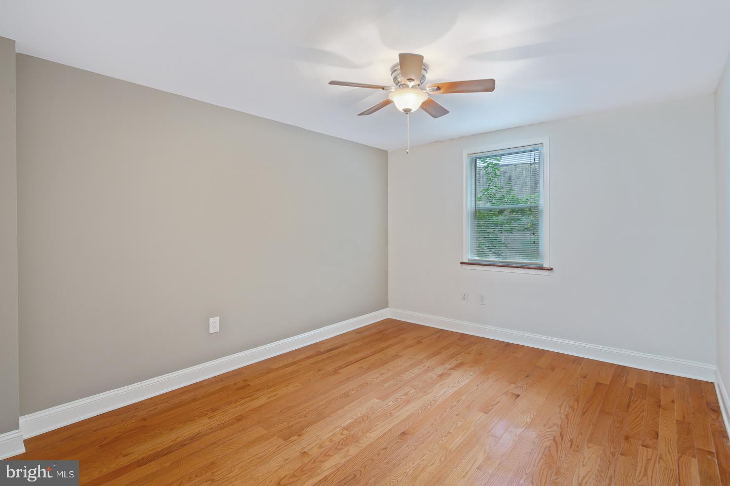 POINT BREEZE - Residential Lease