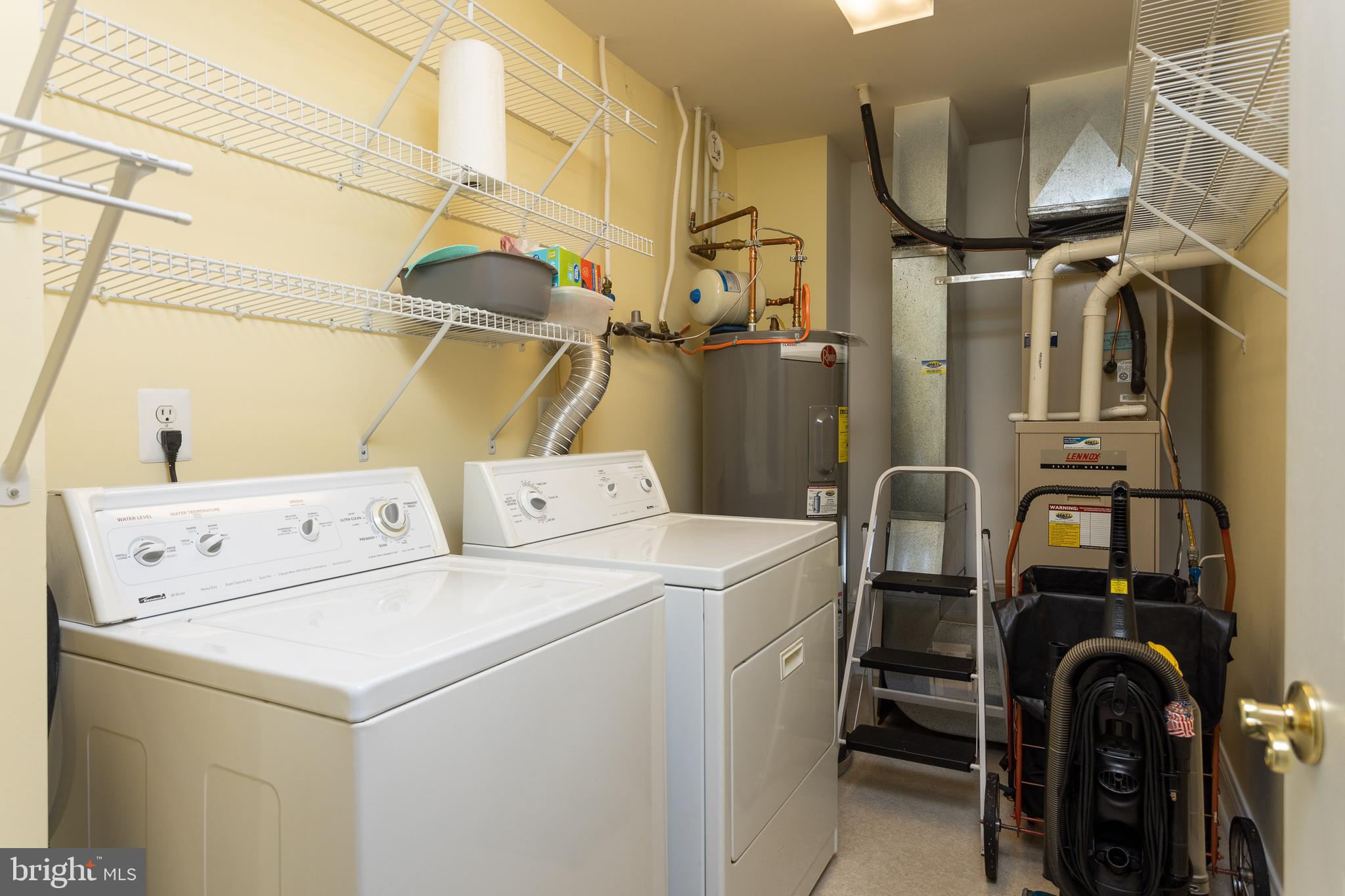 WATERS EDGE - Residential