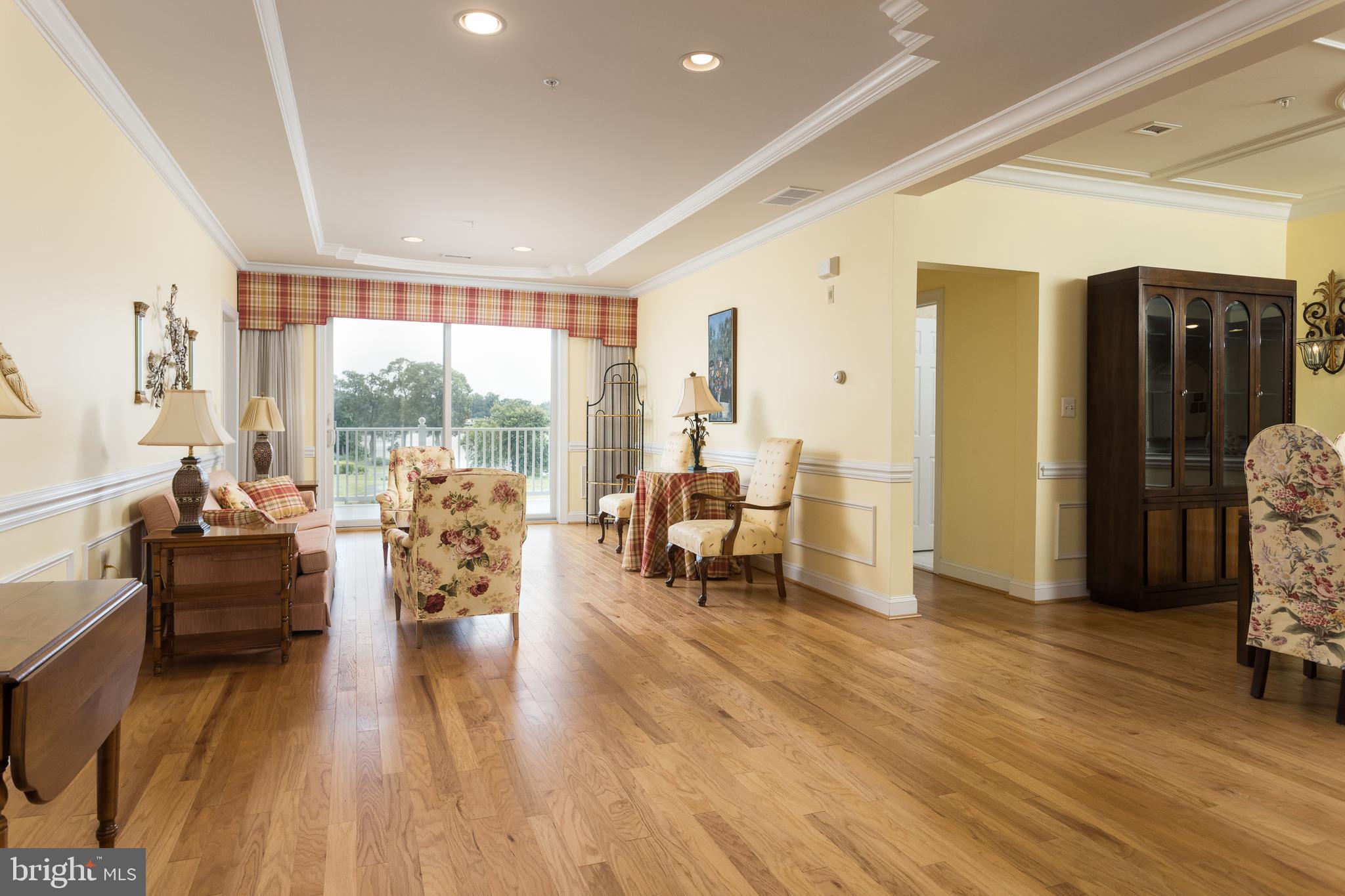 WATERS EDGE - Residential