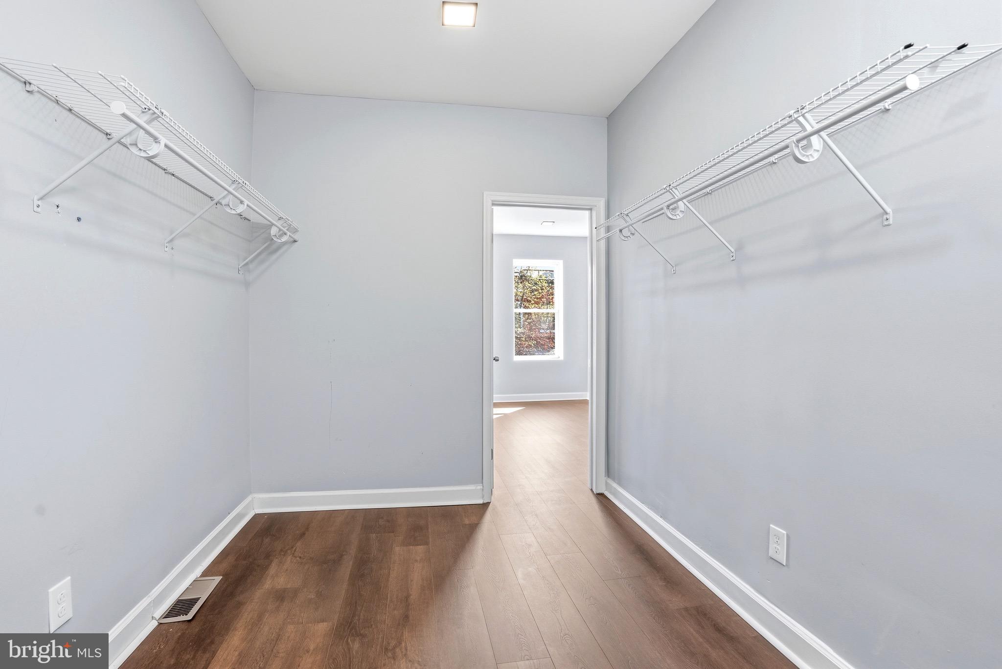 HIGHLANDTOWN - Residential