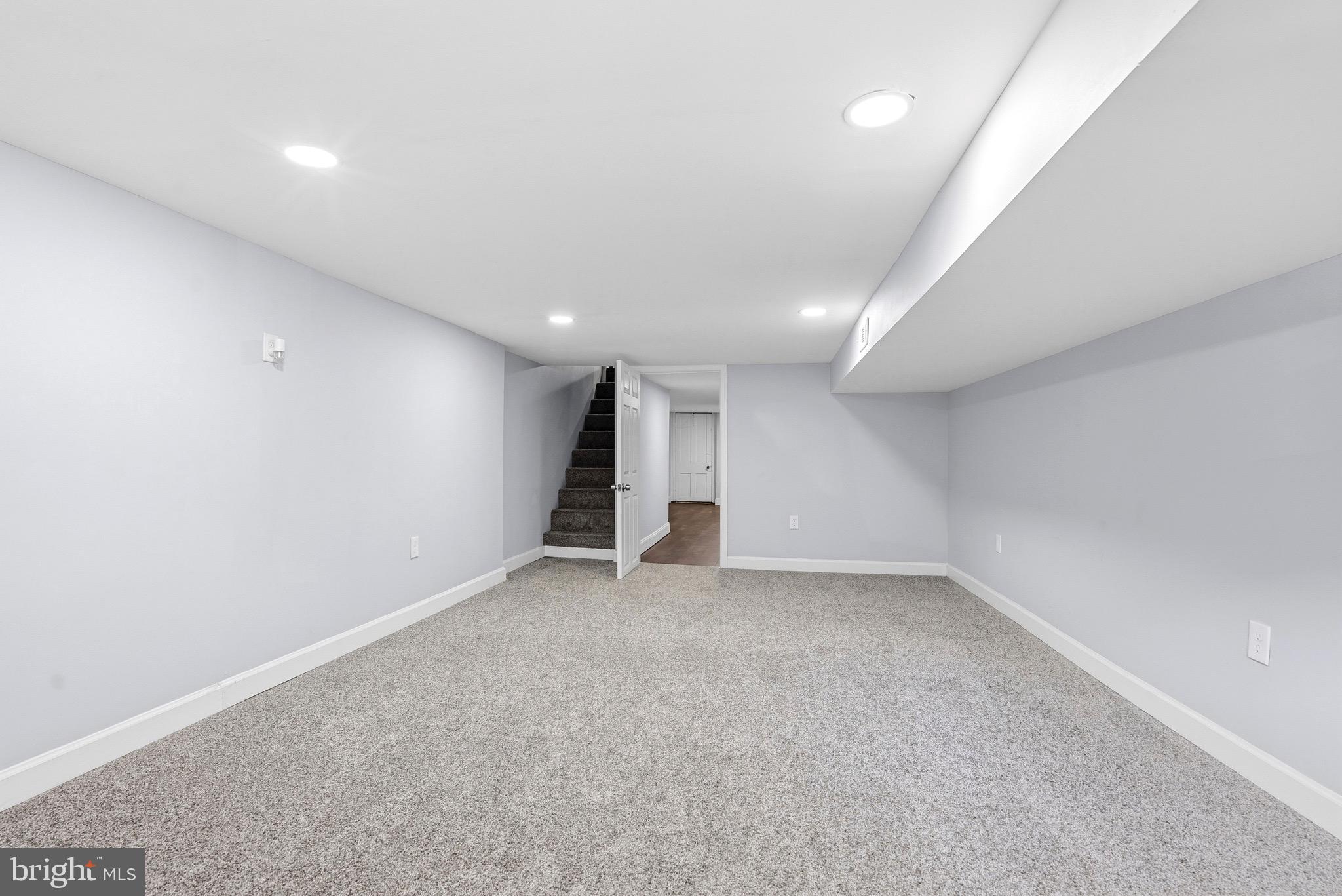 HIGHLANDTOWN - Residential