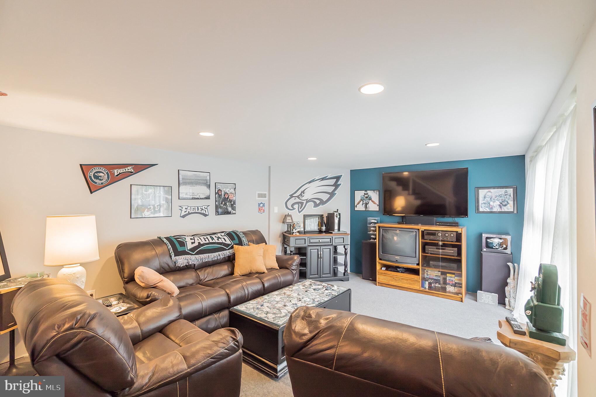 RIDDLEWOOD - Residential