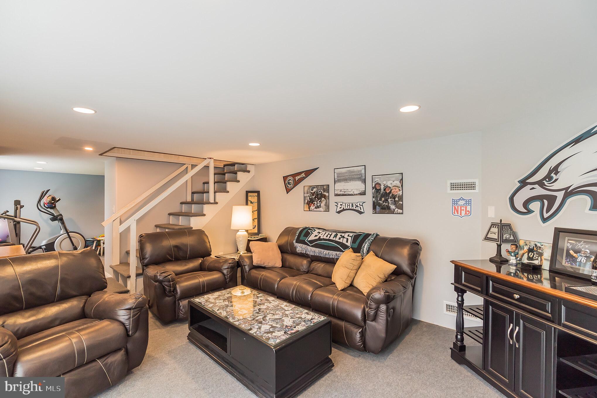 RIDDLEWOOD - Residential