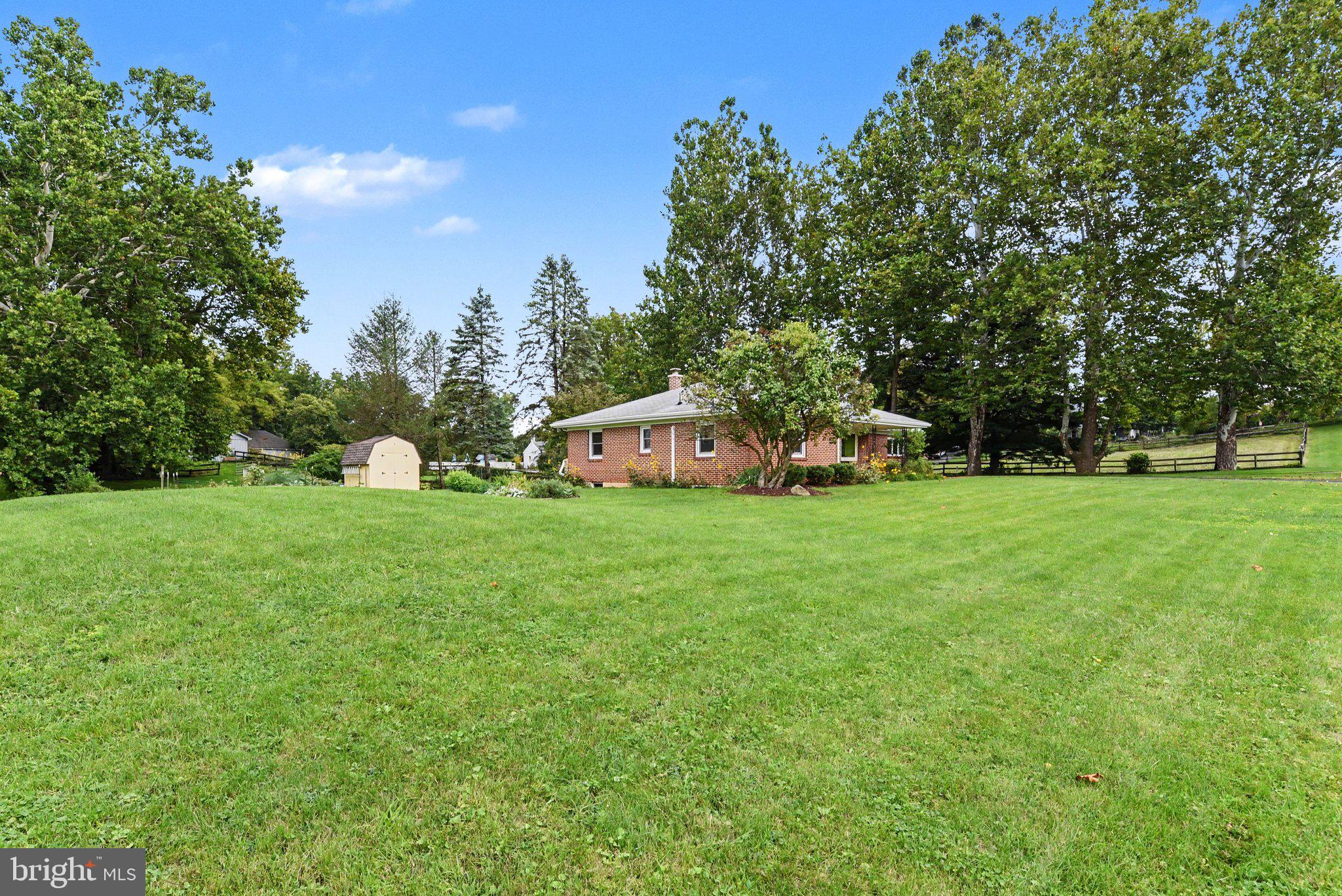 406 W SIDDONSBURG ROAD