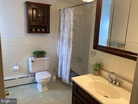 Tiny photo for 822 E Market Street, MAHANOY CITY, PA 17948 (MLS # PASK2027168)