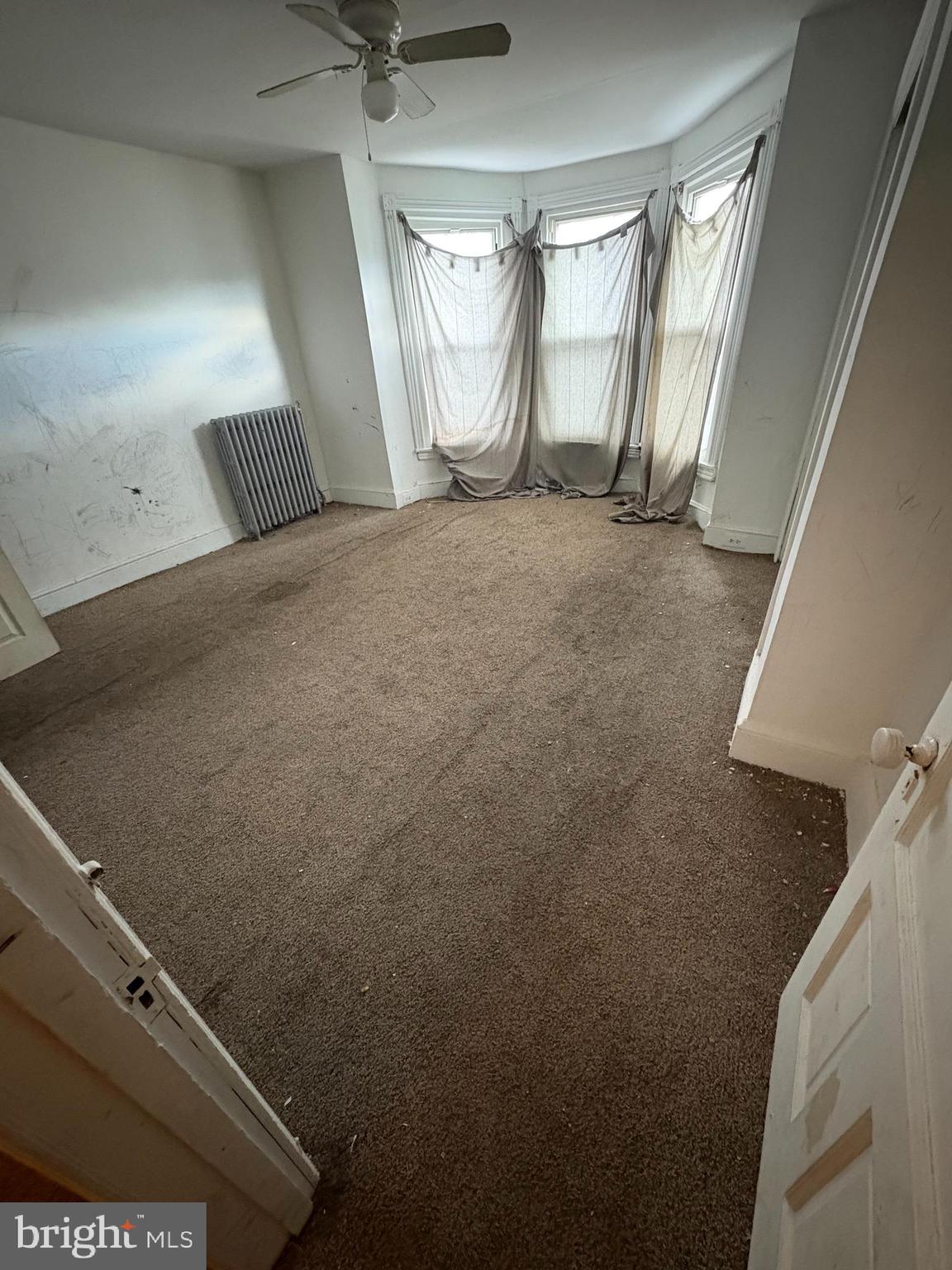 PHILADELPHIA (WEST) - Residential