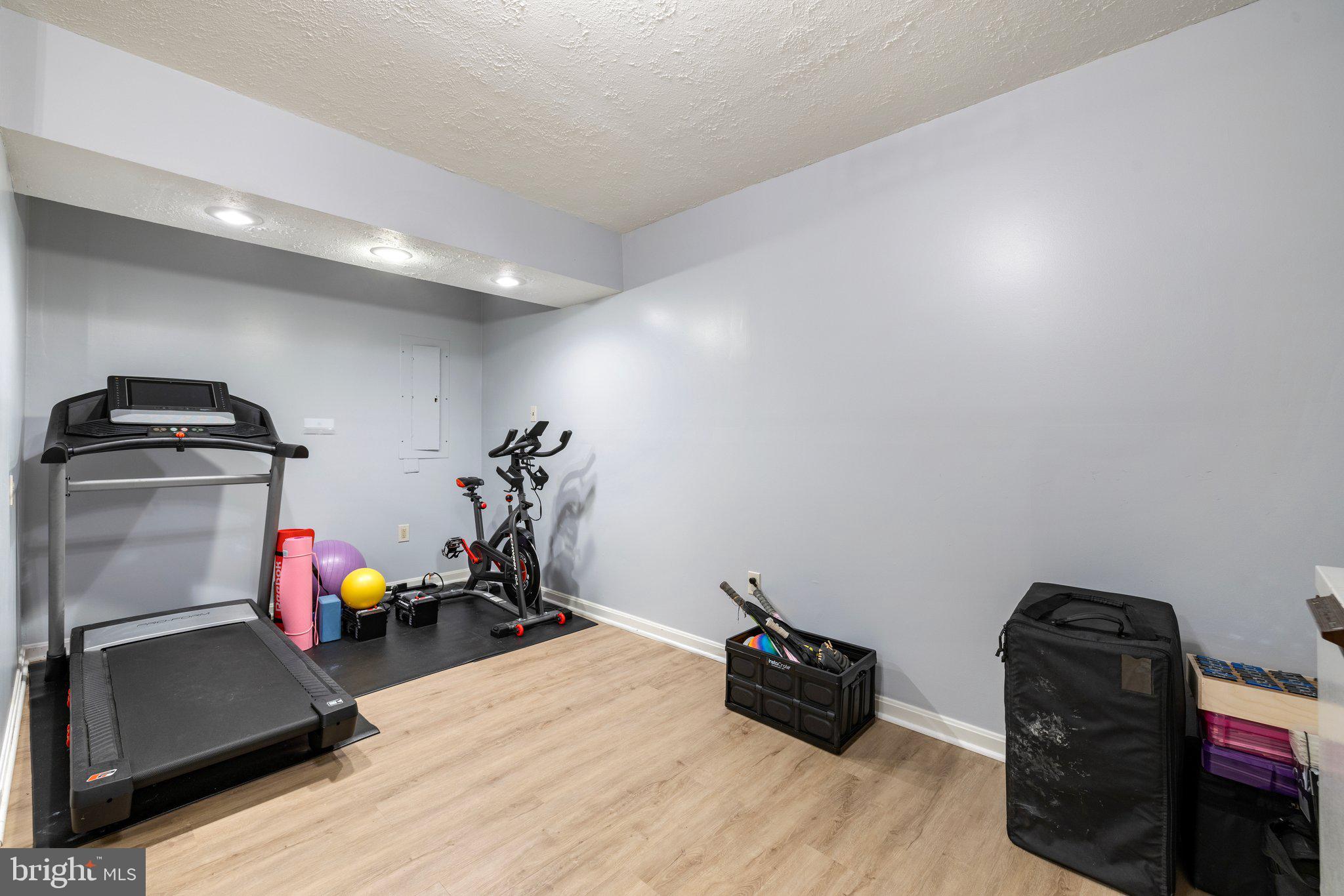 HIGH VISTA - Residential