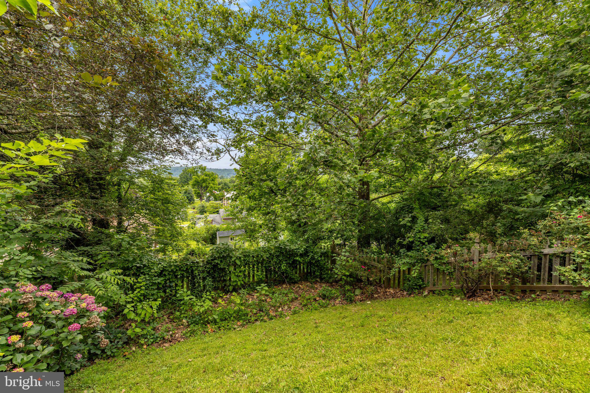 HIGH VISTA - Residential