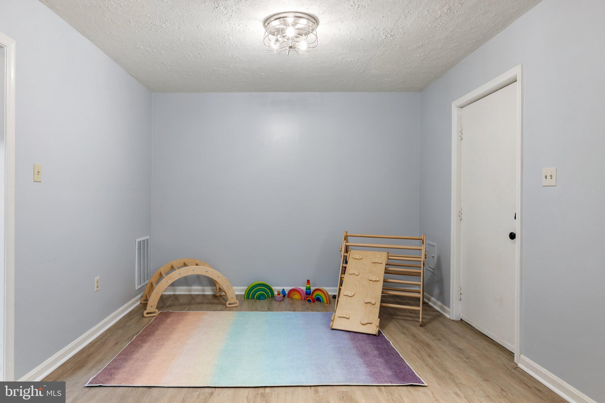 HIGH VISTA - Residential