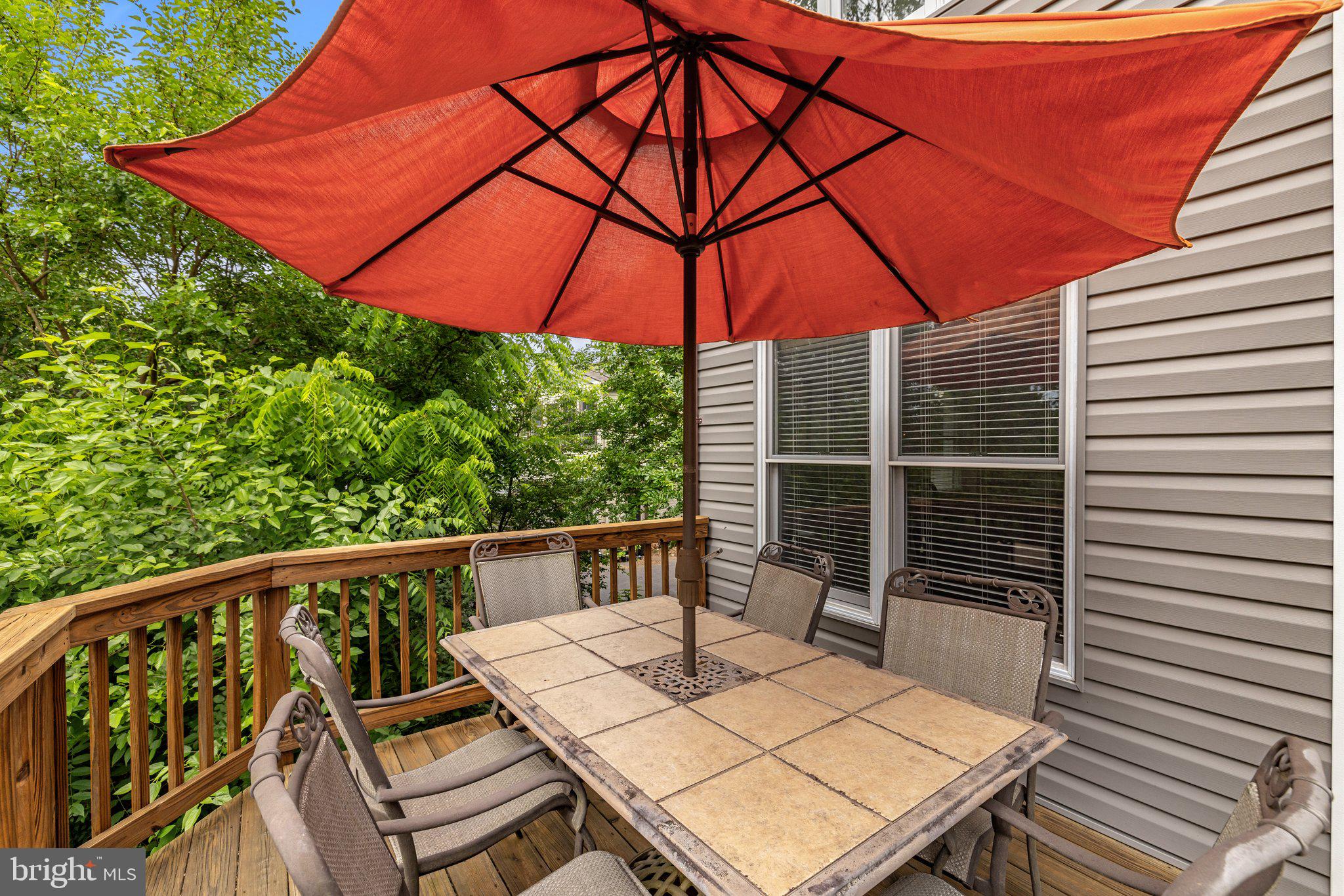 HIGH VISTA - Residential