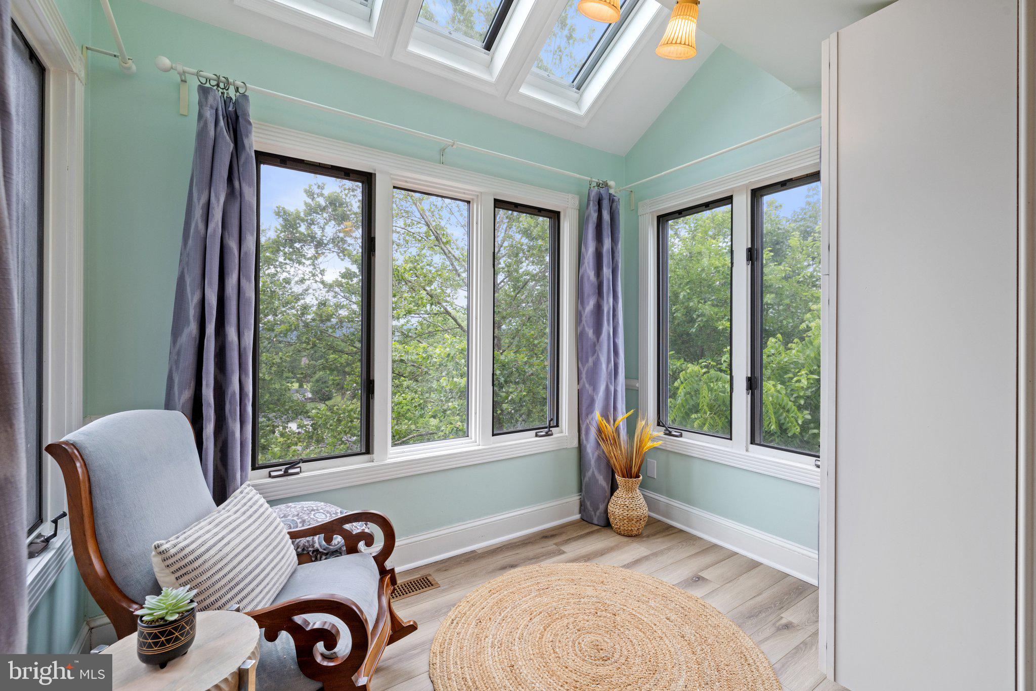 HIGH VISTA - Residential