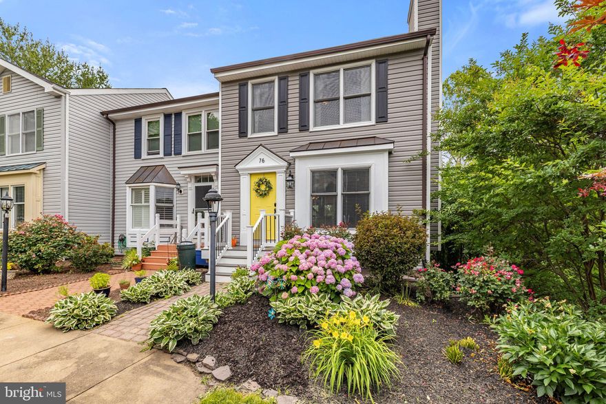 OPEN HOUSE CANCELED. Adorable 4 level end unit townhouse in premier Old Town Warrenton location with seasonal Piedmont views, 3 en suite Bedrooms, and no HOA -  this "unicorn" of a home could be yours!  With over 2500 finished sq ft, this property offers SO MUCH room and possibility!  Gorgeously updated (2022) Kitchen w/ Quartz counters, Soft-close Cabinets, Subway Tile backsplash, durable LVP flooring, GE Cafe Double Oven & Bosch 800 Series Appliances; Primary bath updated (2022) with beautiful Vanity, Lighting and Shower Tile; LVP & Character-filled hardwood flooring throughout; 2 spacious living areas & multiple spaces to tuck away to relax or work or play!  The cozy light-filled kitchen nook, w/ tree top views and Velux Solar Skylights, will be a favorite spot for morning coffee or meditation.  Snuggle up by the newly installed  (2023) gas log fireplace in winter months, and enjoy the beautifully landscaped garden and tree-lined backyard in warmer seasons. Loads of storage with multiple walk-in closets, workshop area and multi-purpose room in walkout basement.  Other updates include: Upper level deck (2023) and front porch (2020) upgraded to composite material; Architectural Roof NEW in 2020 and Siding replaced in 2021; HWH 2021.  You will LOVE living in Old Town Warrenton! Walk to Seasonal Farmer's Markets, First Fridays, Holiday Parades, and local Shopping and Dining - you can even watch the Town 4th of July Fireworks from the comfort of your own deck!  Don't miss this incredible opportunity for small-town living at its best!