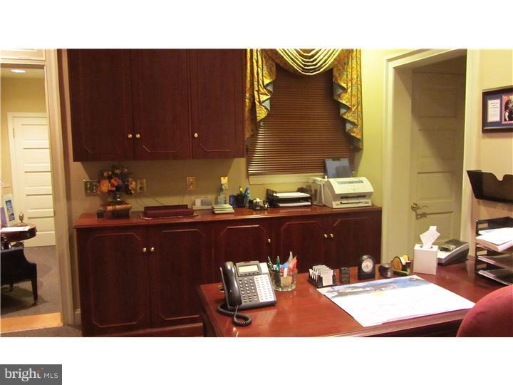 DOYLESTOWN BORO - Commercial Sale