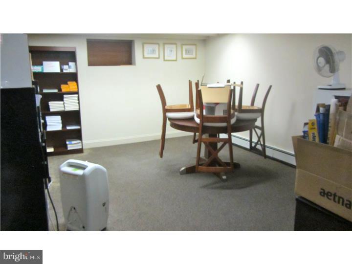 DOYLESTOWN BORO - Commercial Sale