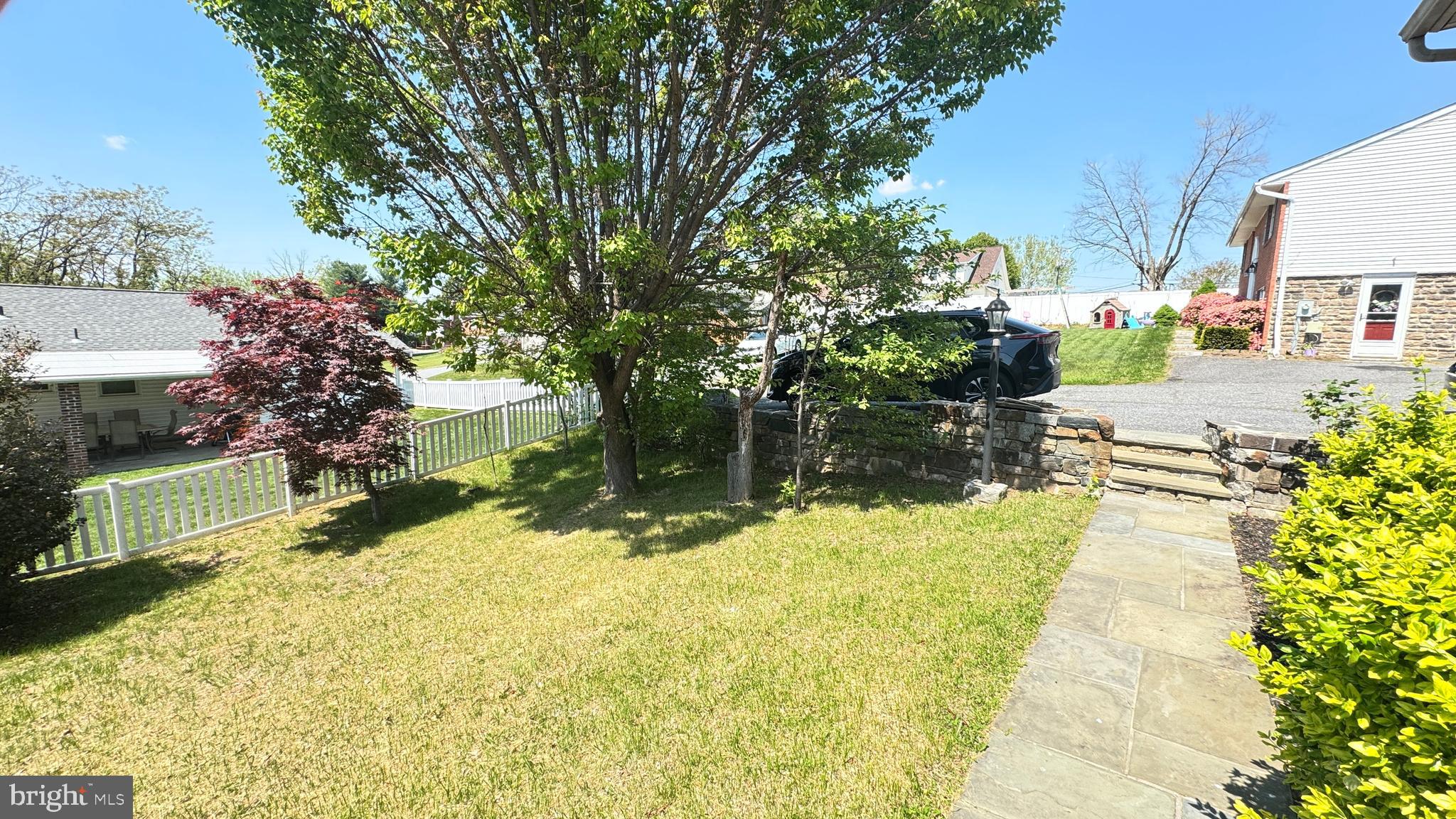 PERRY PLACE - Residential
