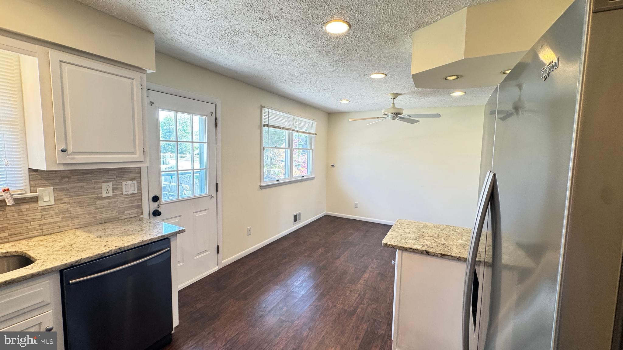 PERRY PLACE - Residential