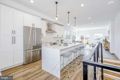 424 TAYLOR STREET NW B WASHINGTON DC 20011