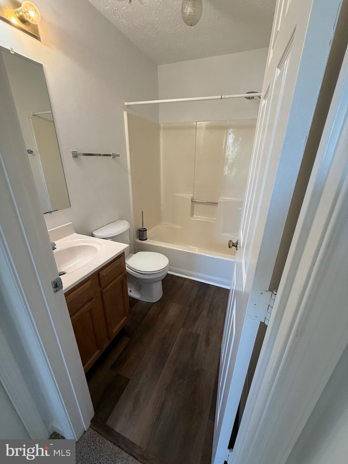 CHATHAM LANDING - Residential Lease