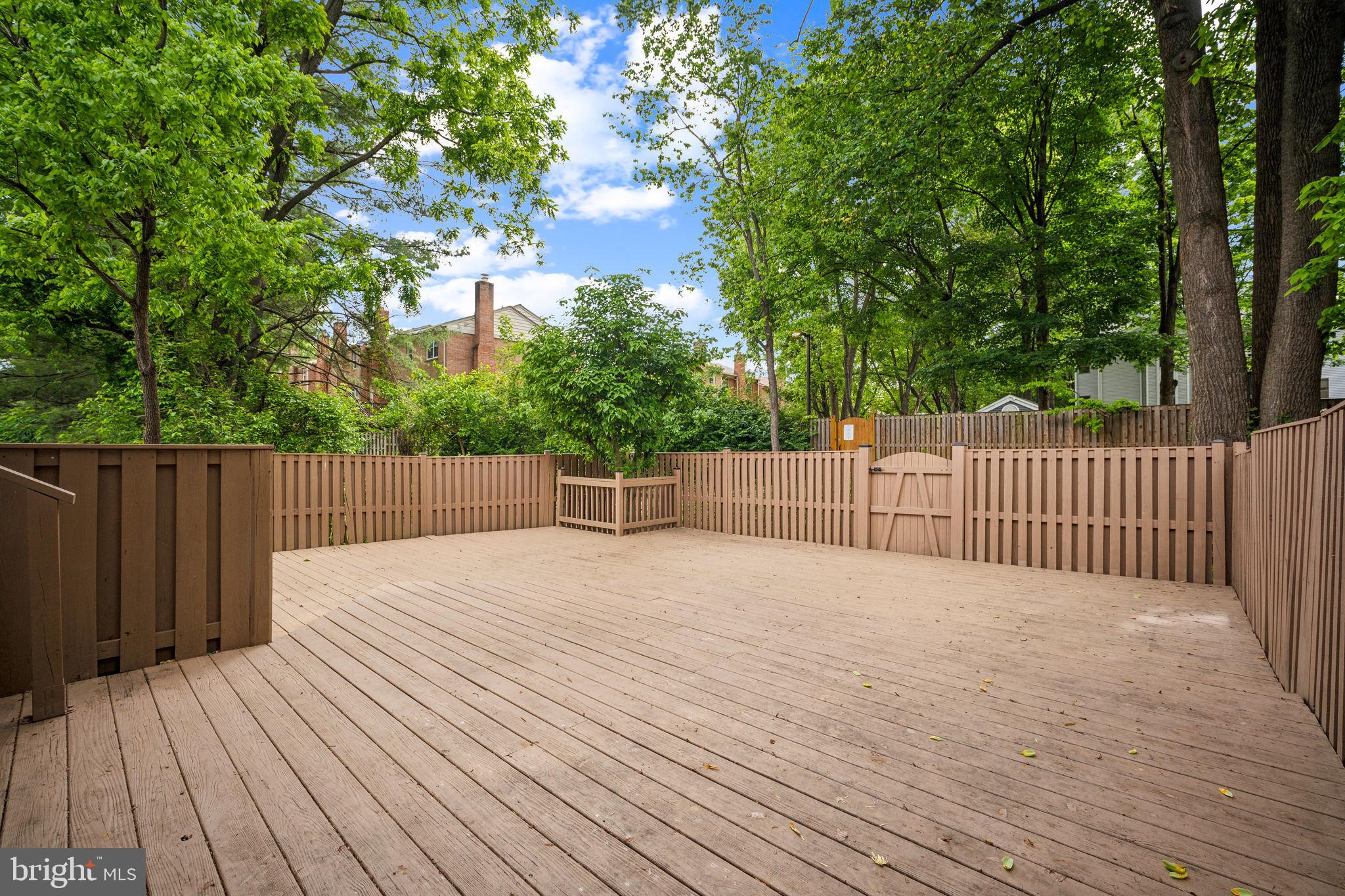 FLINT HILL MANOR - Residential Lease