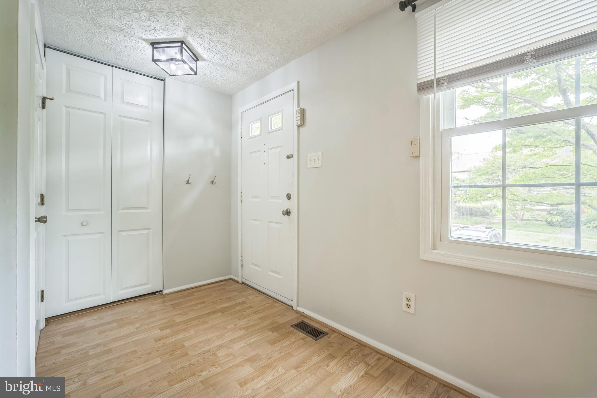 FLINT HILL MANOR - Residential Lease