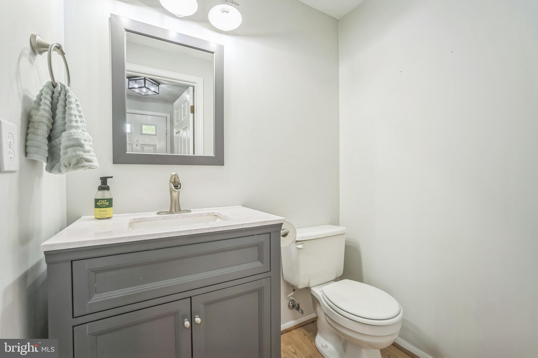 FLINT HILL MANOR - Residential Lease