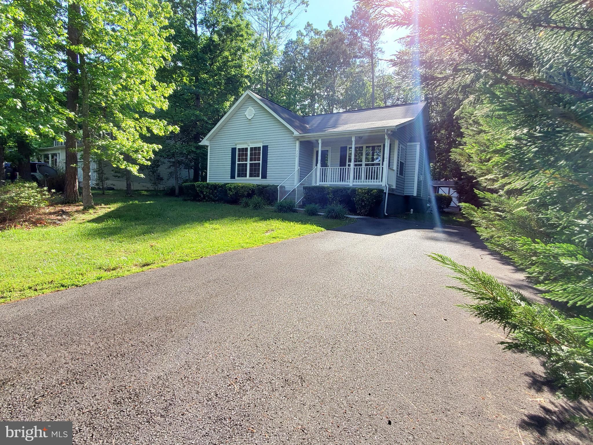 LAKE LAND OR - Residential