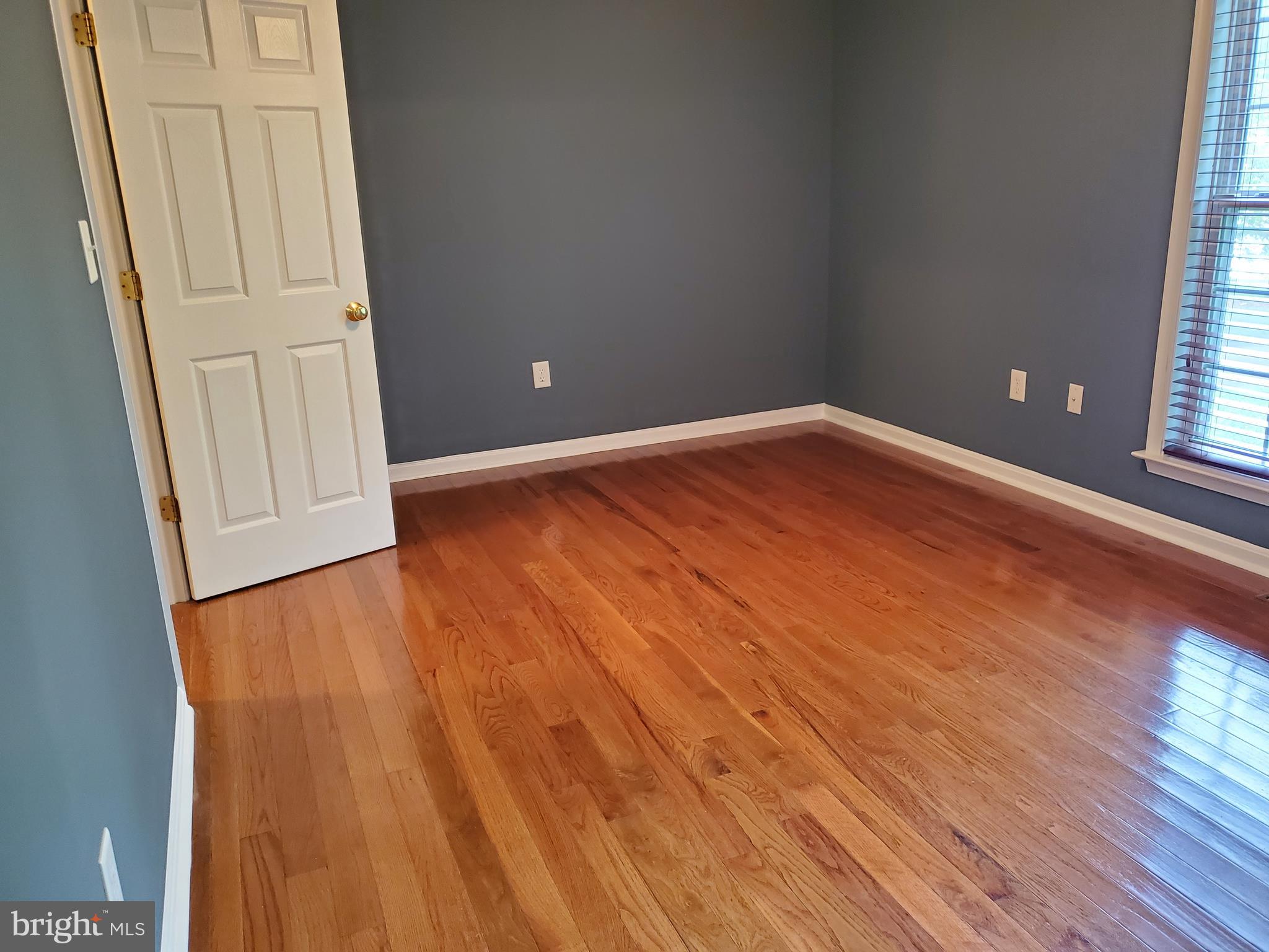 LAKE LAND OR - Residential