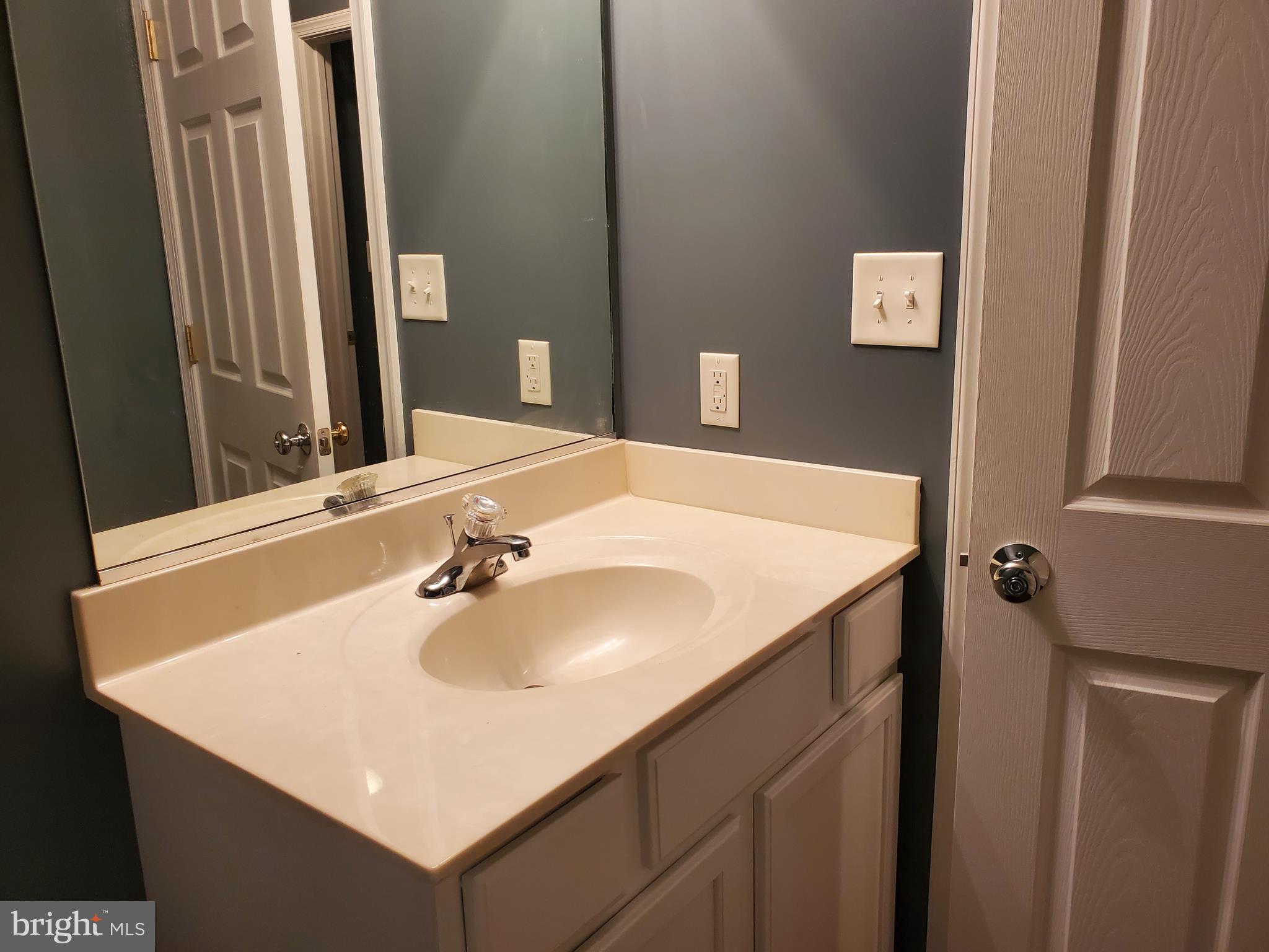 LAKE LAND OR - Residential