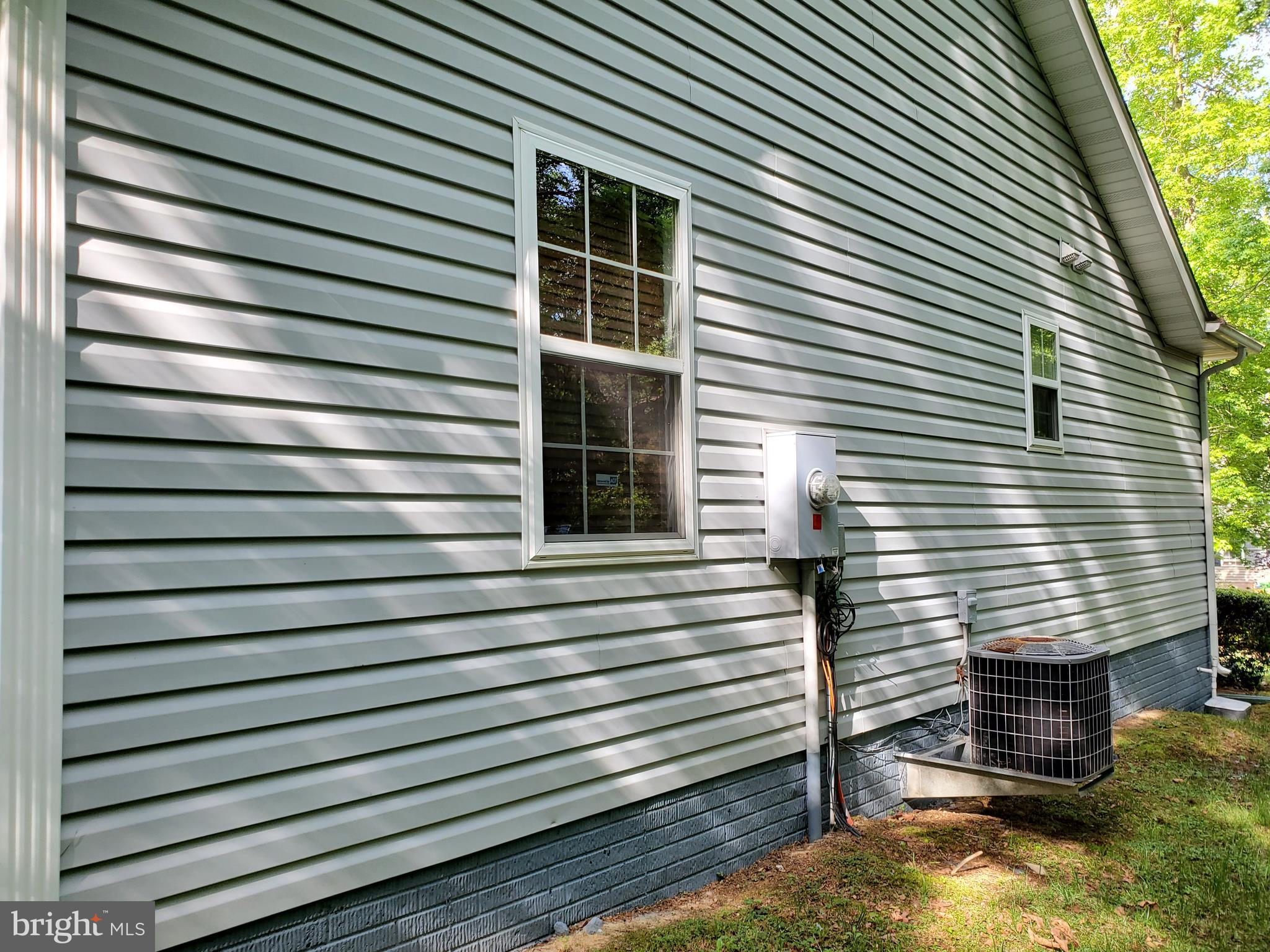 LAKE LAND OR - Residential