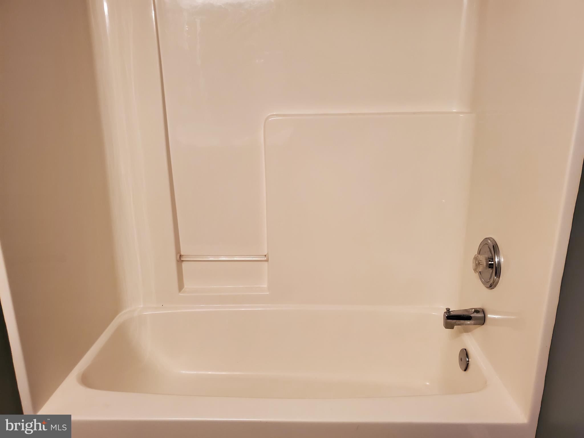 LAKE LAND OR - Residential