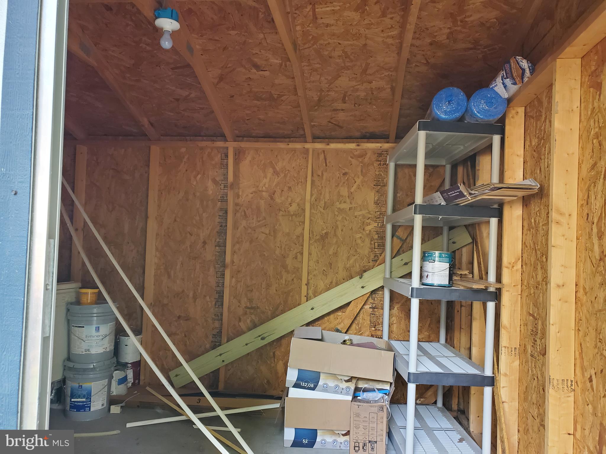 LAKE LAND OR - Residential