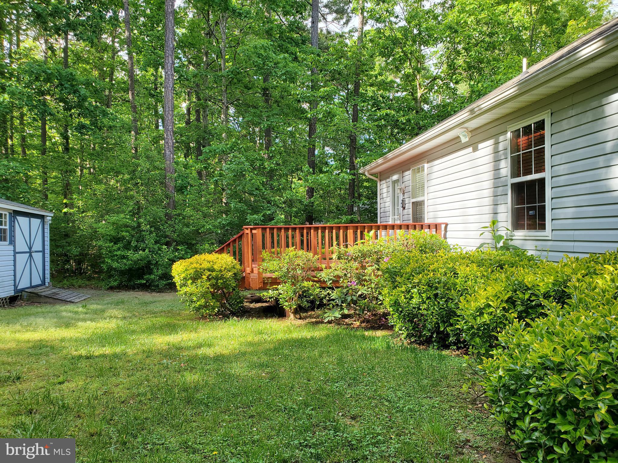 LAKE LAND OR - Residential