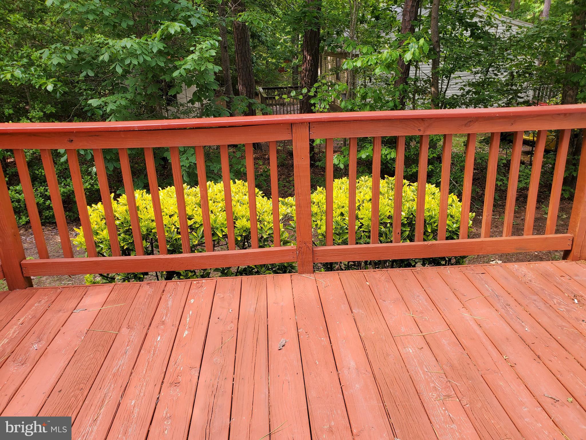 LAKE LAND OR - Residential