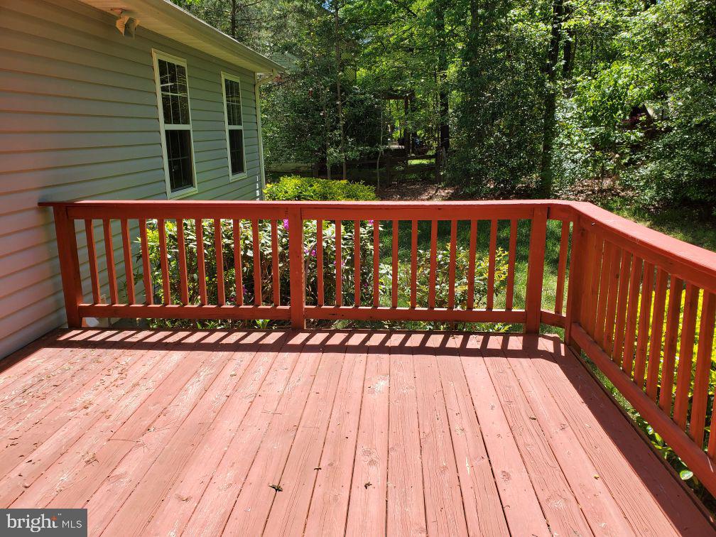 LAKE LAND OR - Residential