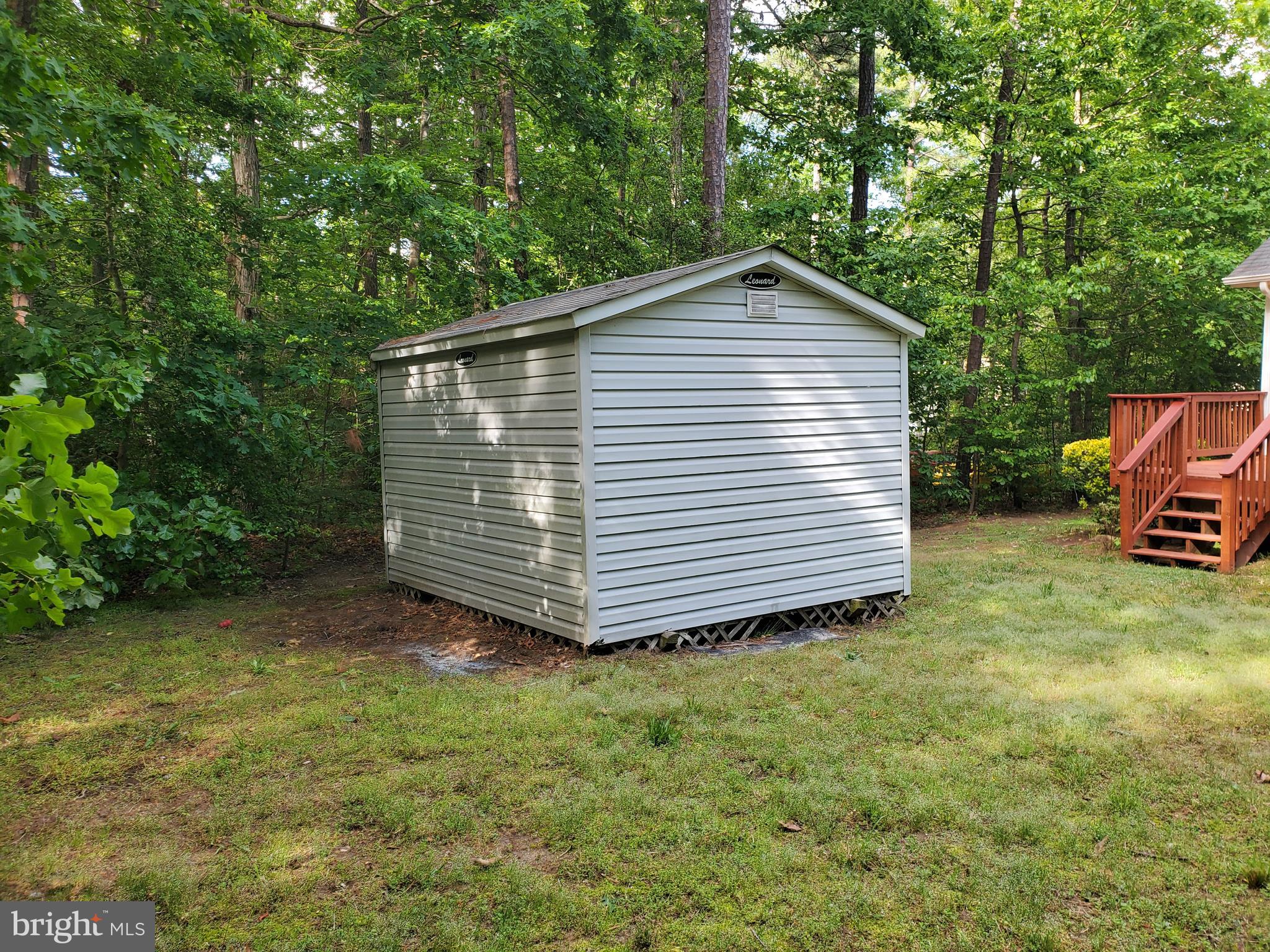 LAKE LAND OR - Residential