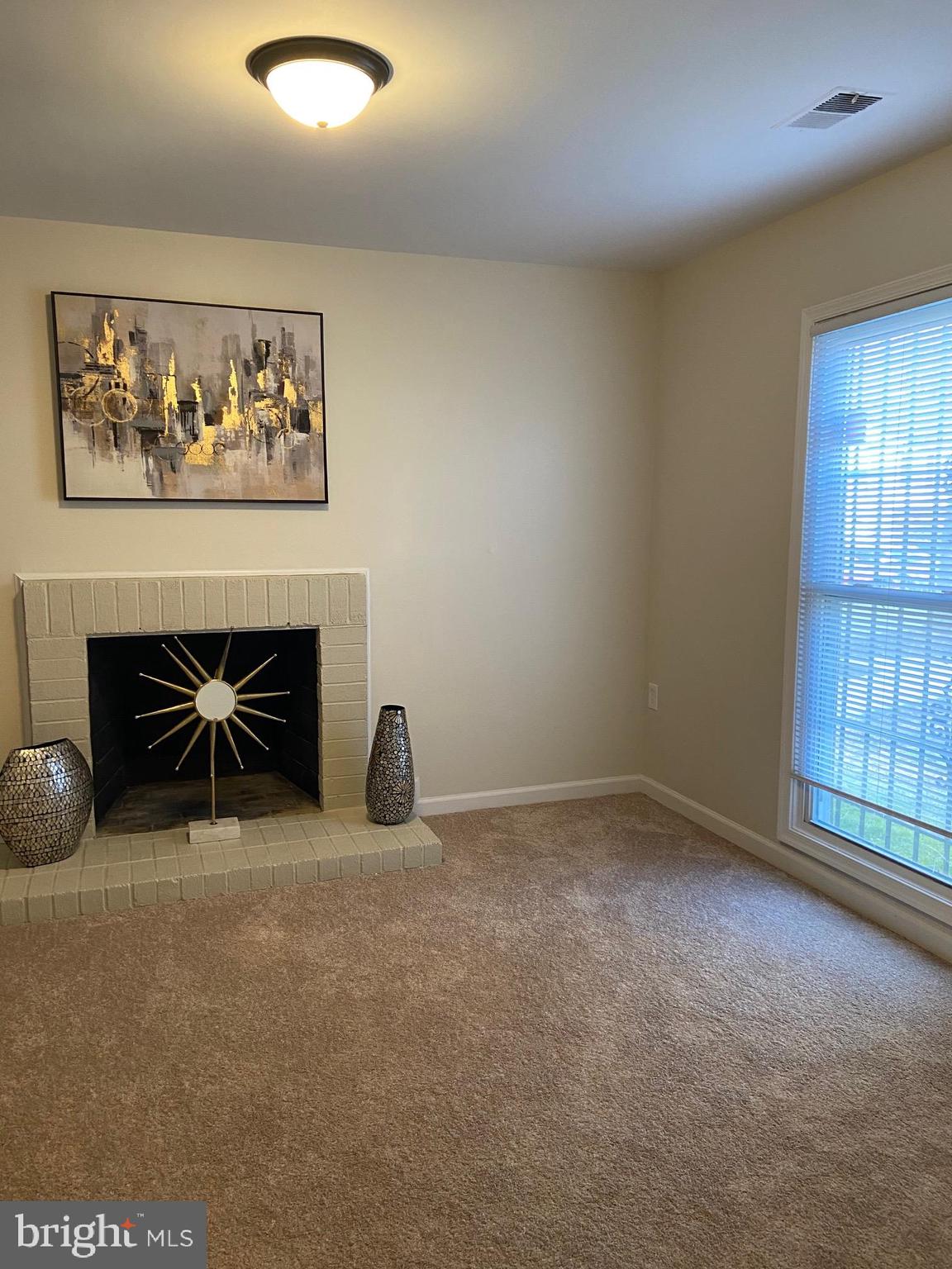 HILLCREST TOWNE - Residential