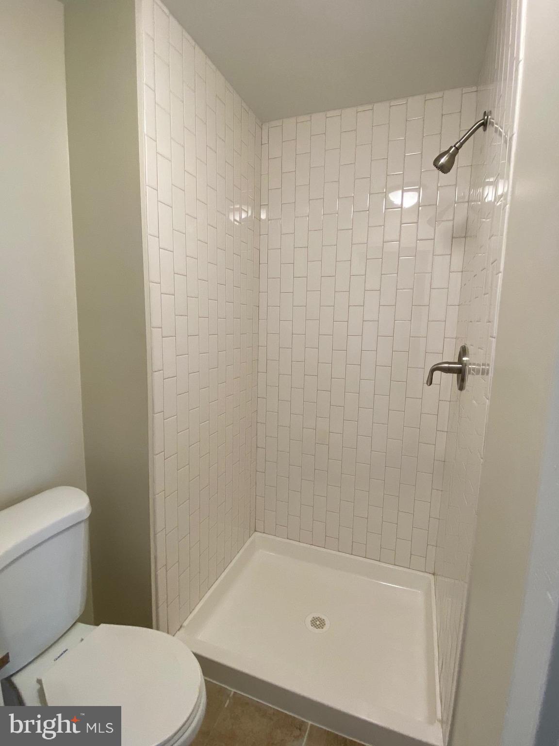 HILLCREST TOWNE - Residential