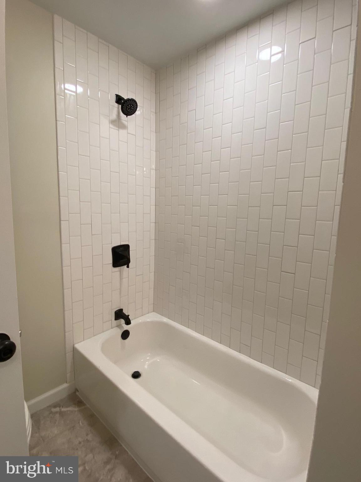 HILLCREST TOWNE - Residential