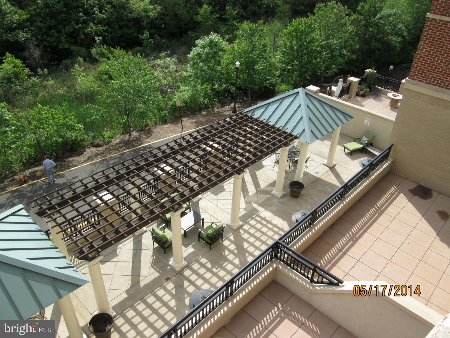 BELMONT BAY - Residential Lease