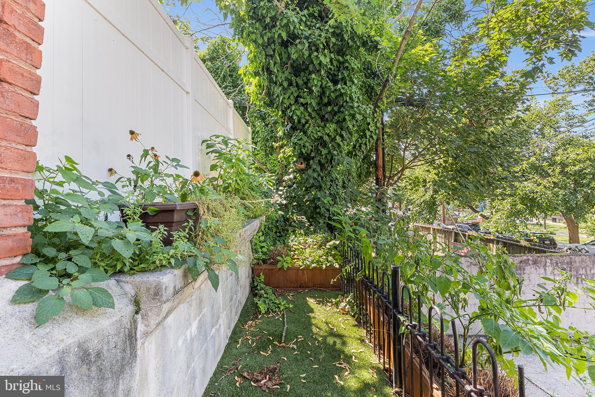 MANAYUNK - Residential