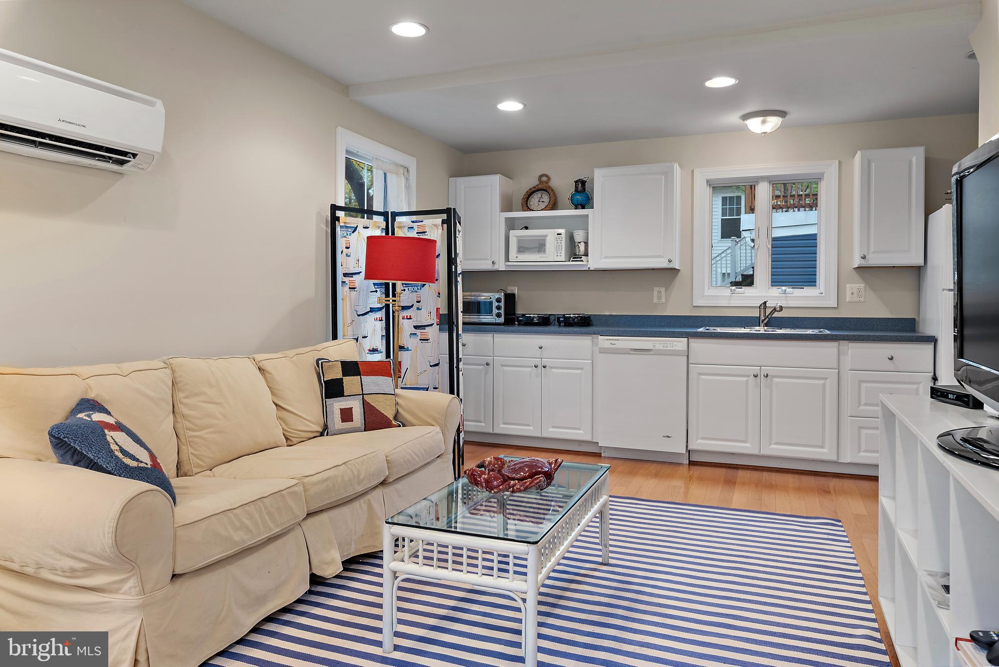 EASTPORT - Residential