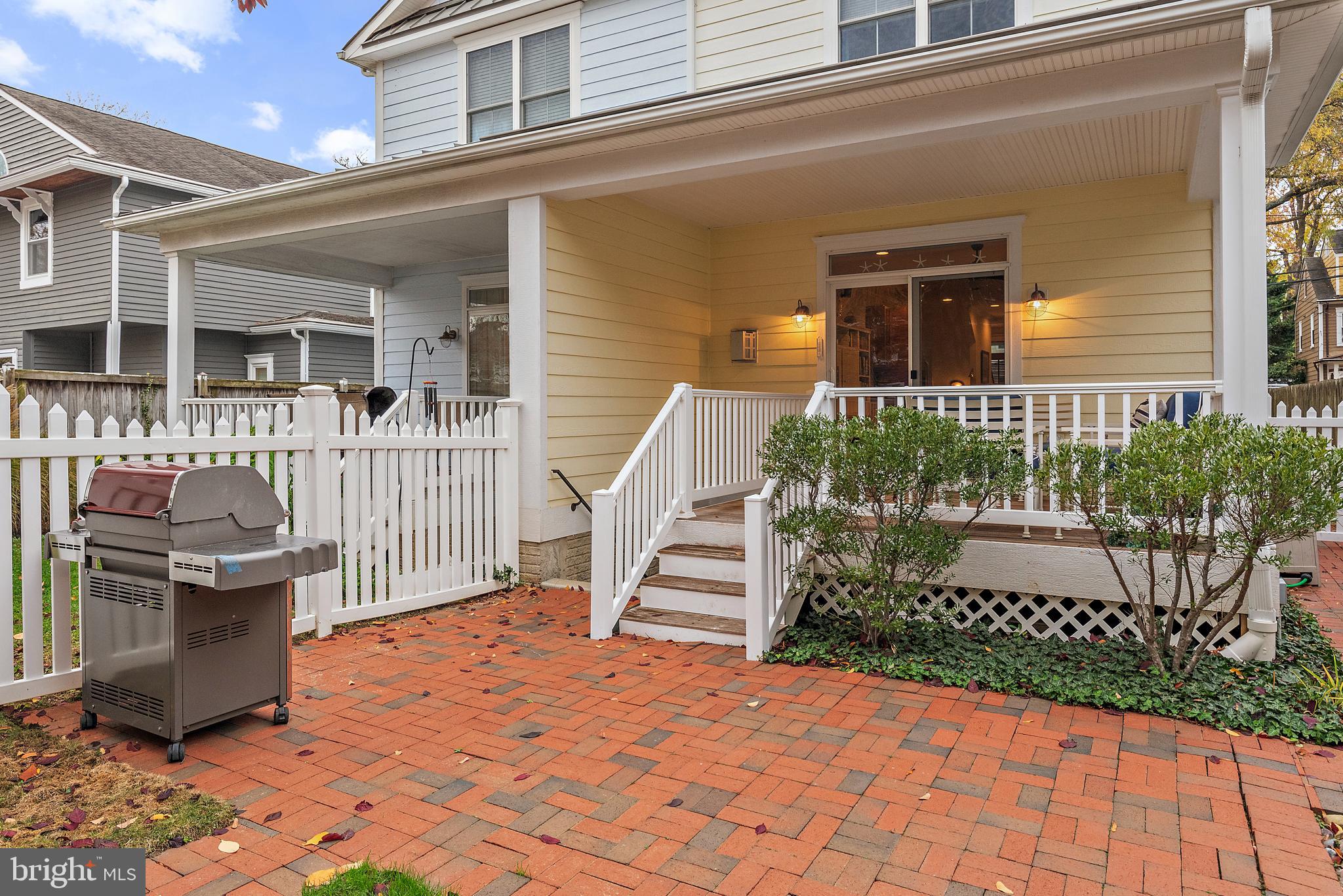 EASTPORT - Residential