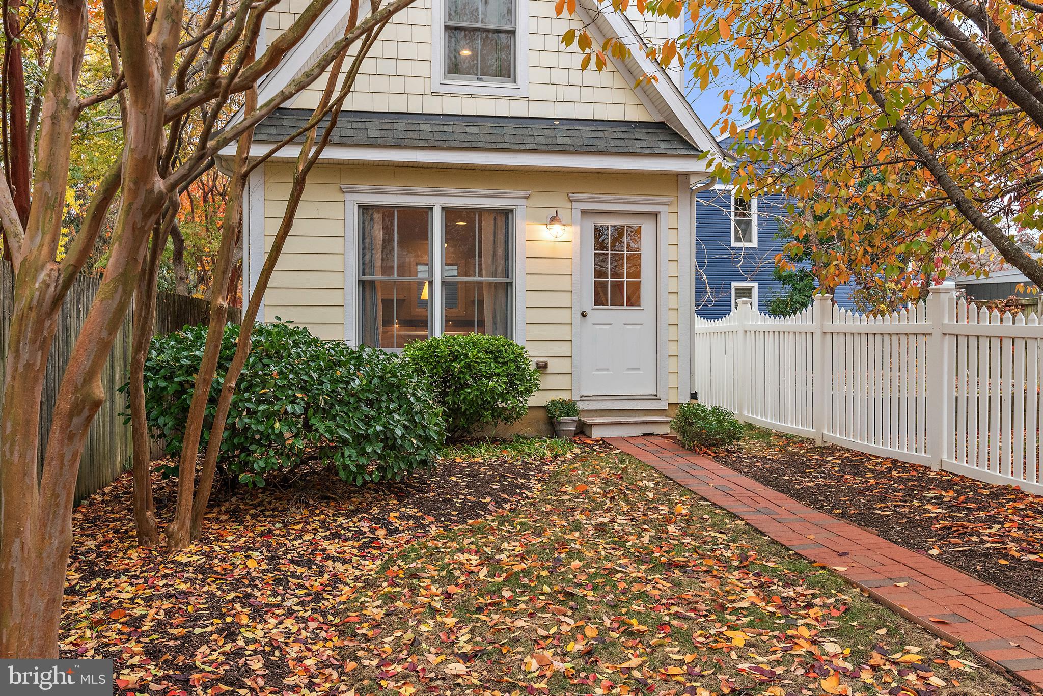 EASTPORT - Residential