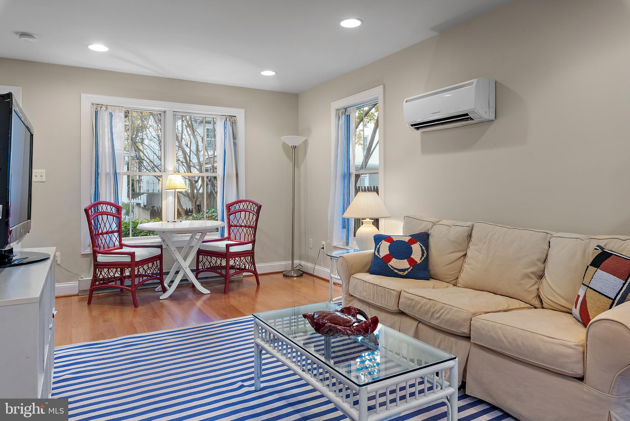 EASTPORT - Residential