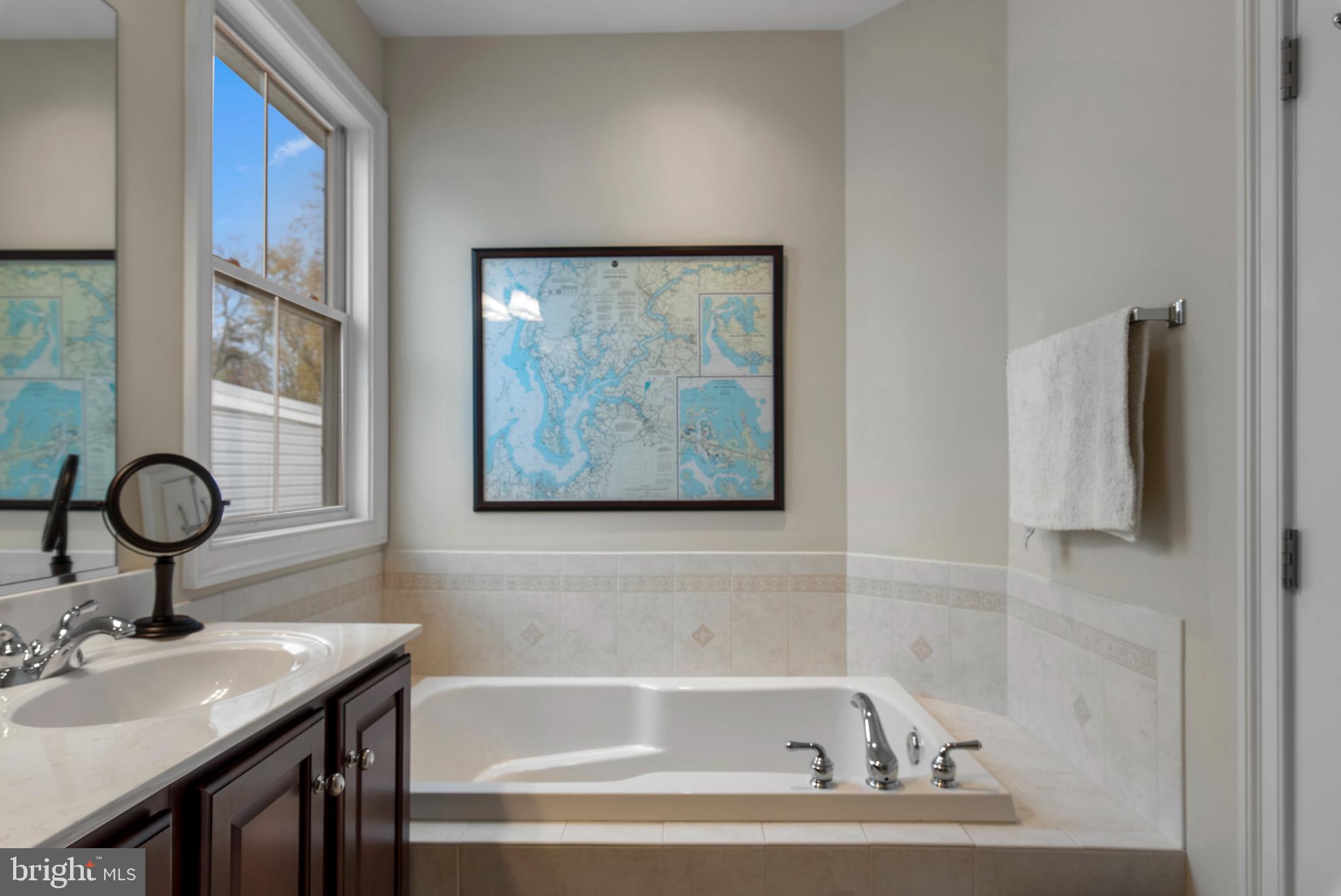 EASTPORT - Residential