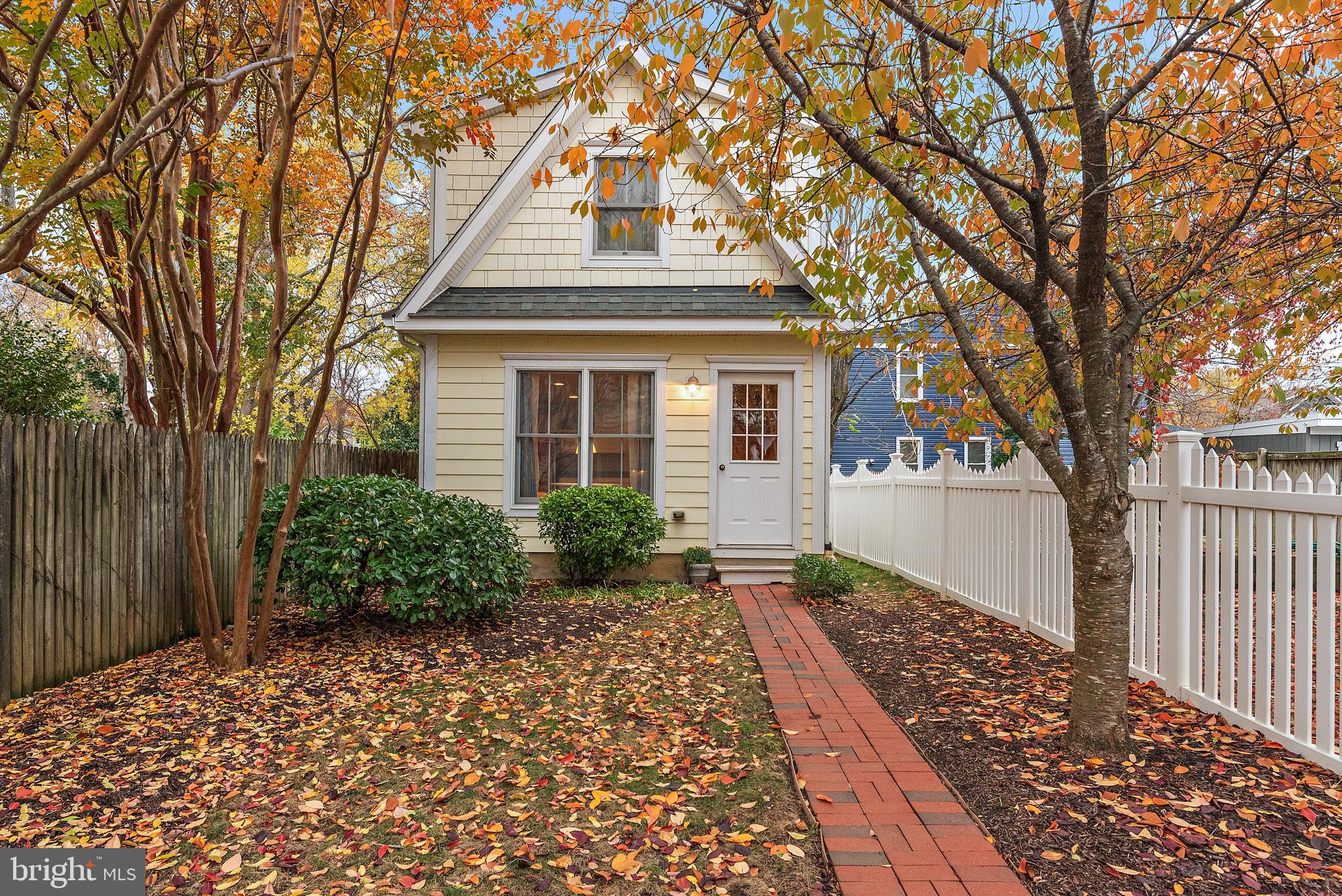 EASTPORT - Residential