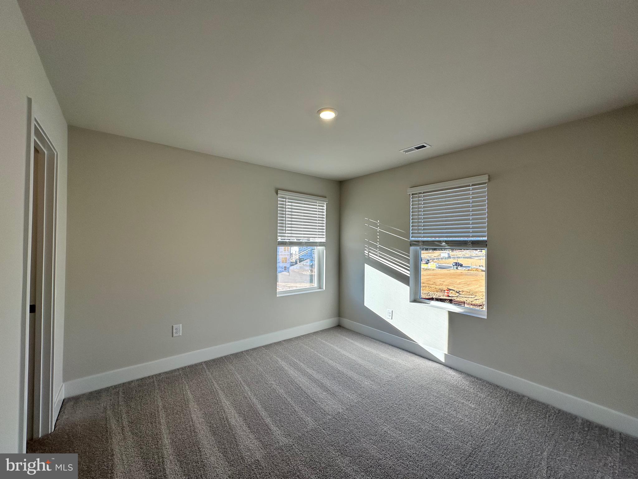 ST CHARLES - Residential