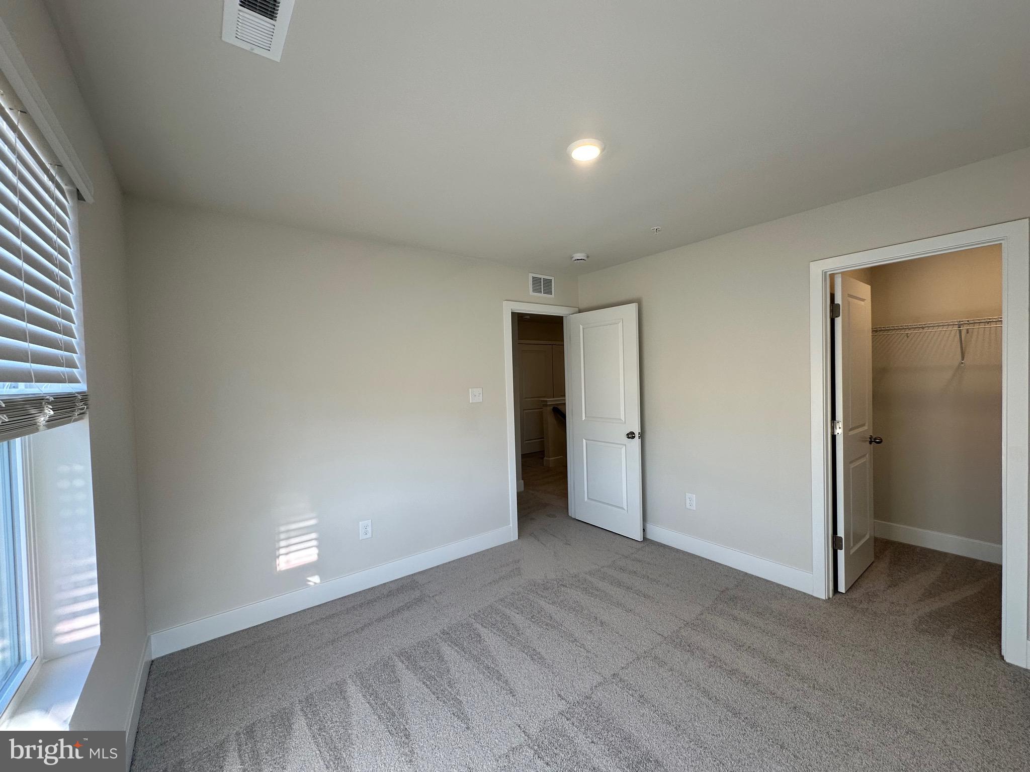 ST CHARLES - Residential