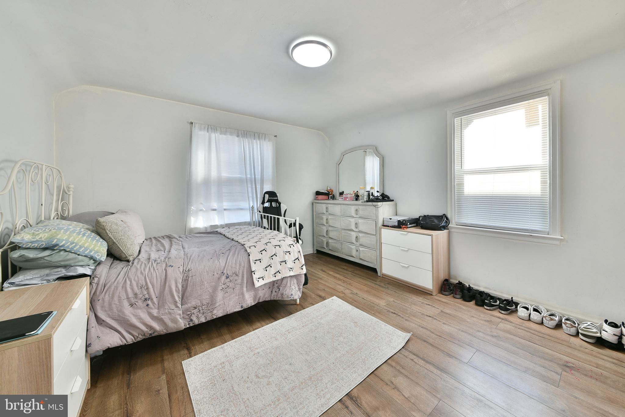 RHAWNHURST - Residential